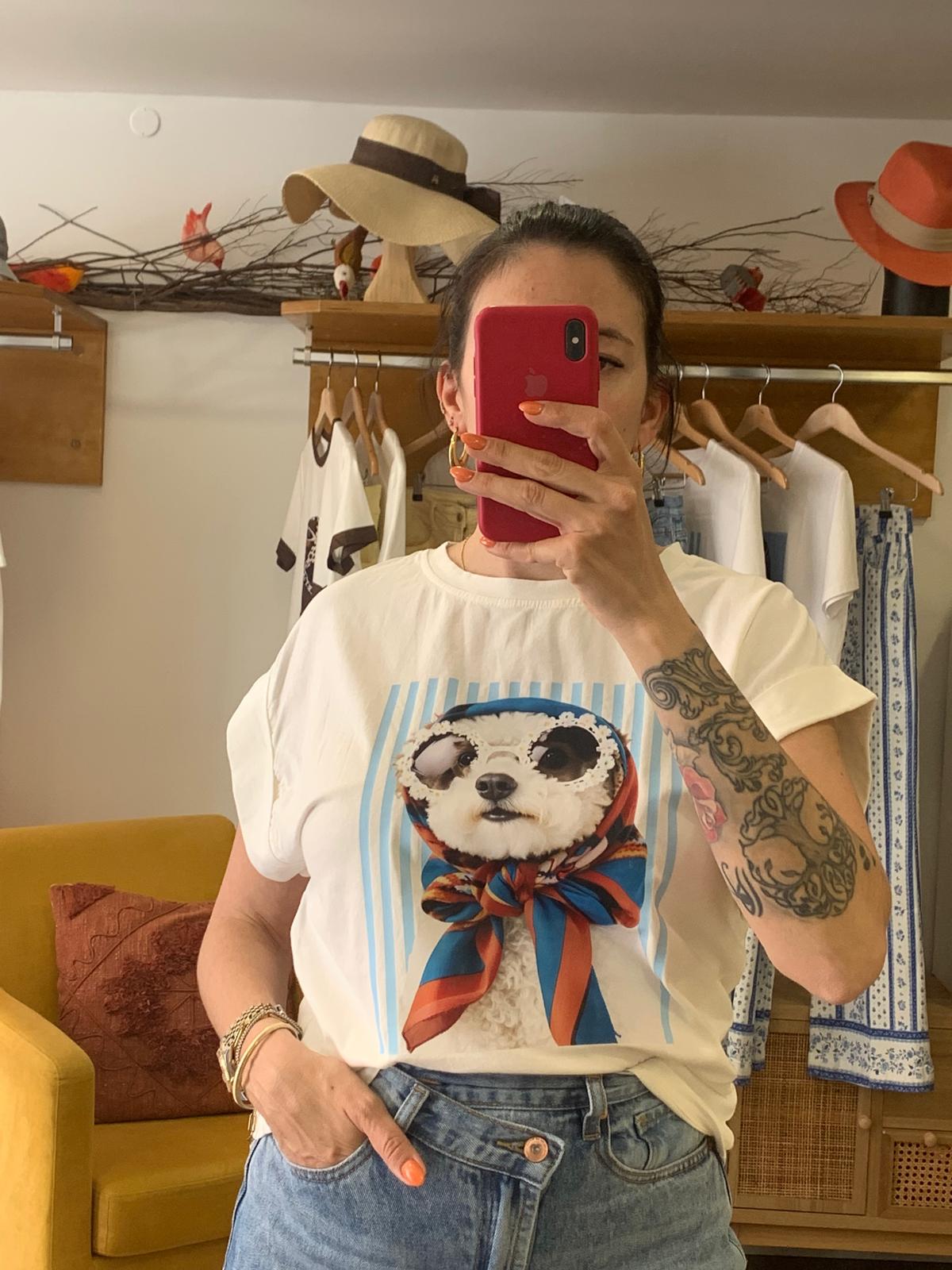 T-Shirt Cão Branca
